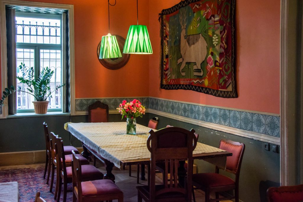  Shavi Lomi Restaurant Interior, Tbilisi