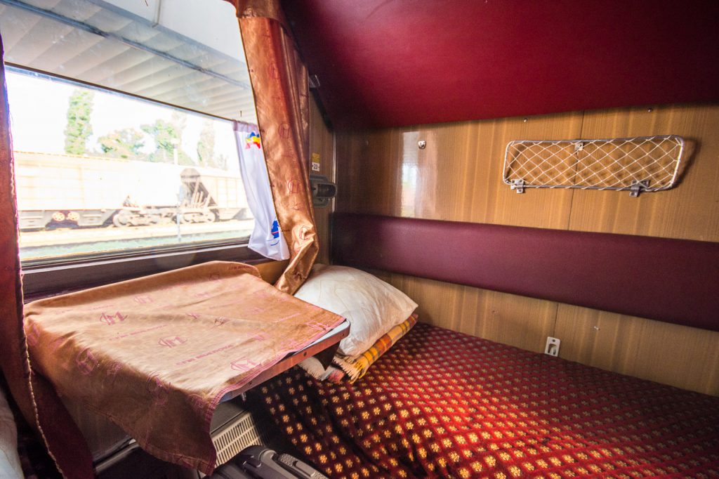 Chisinau Bucharest vintage Soviet train