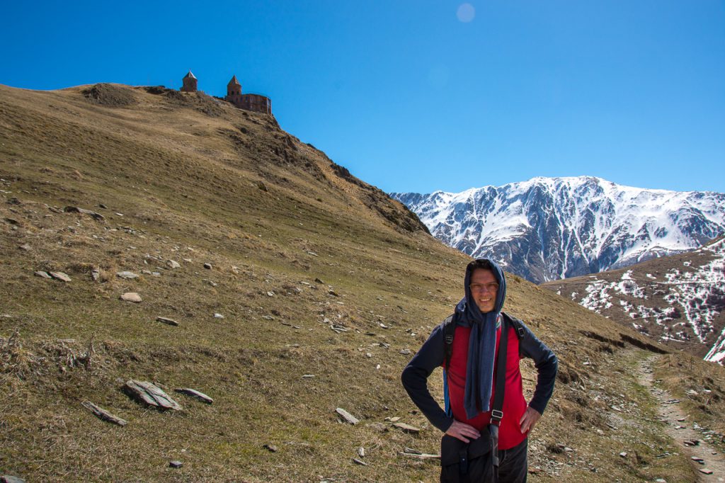  Gergeti Trinity Church hiking path