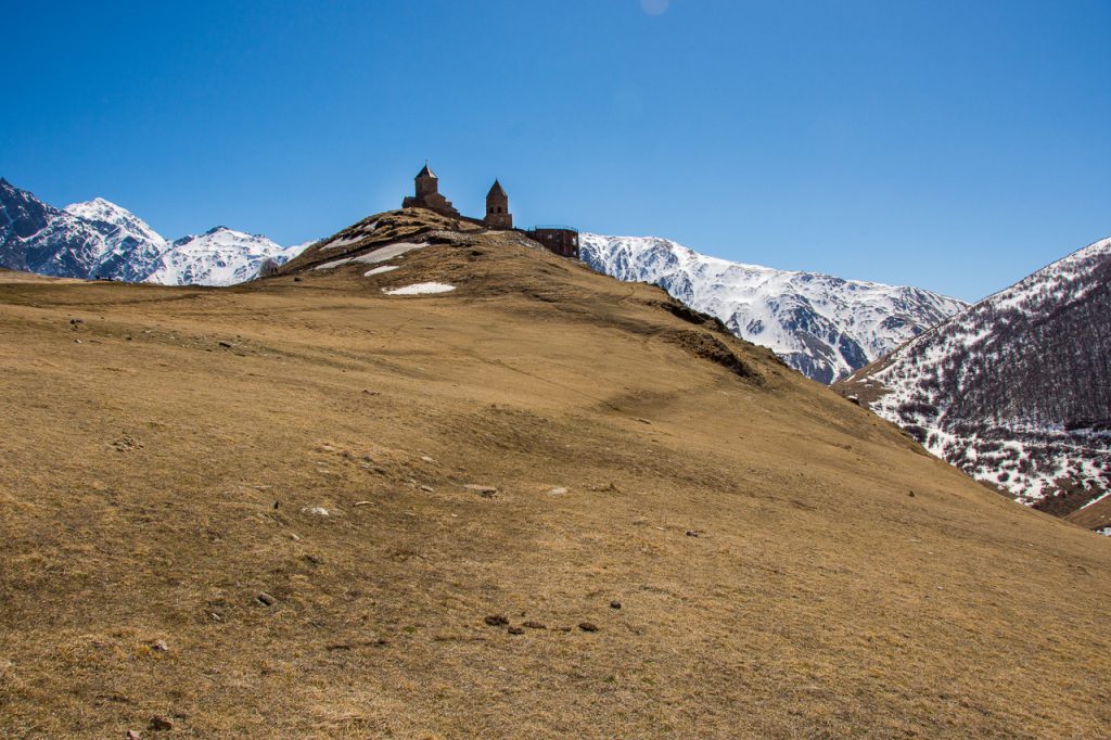 Gergeti Trinity Church hiking path