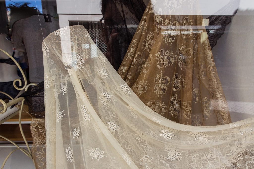 peineta and mantilla of Spain