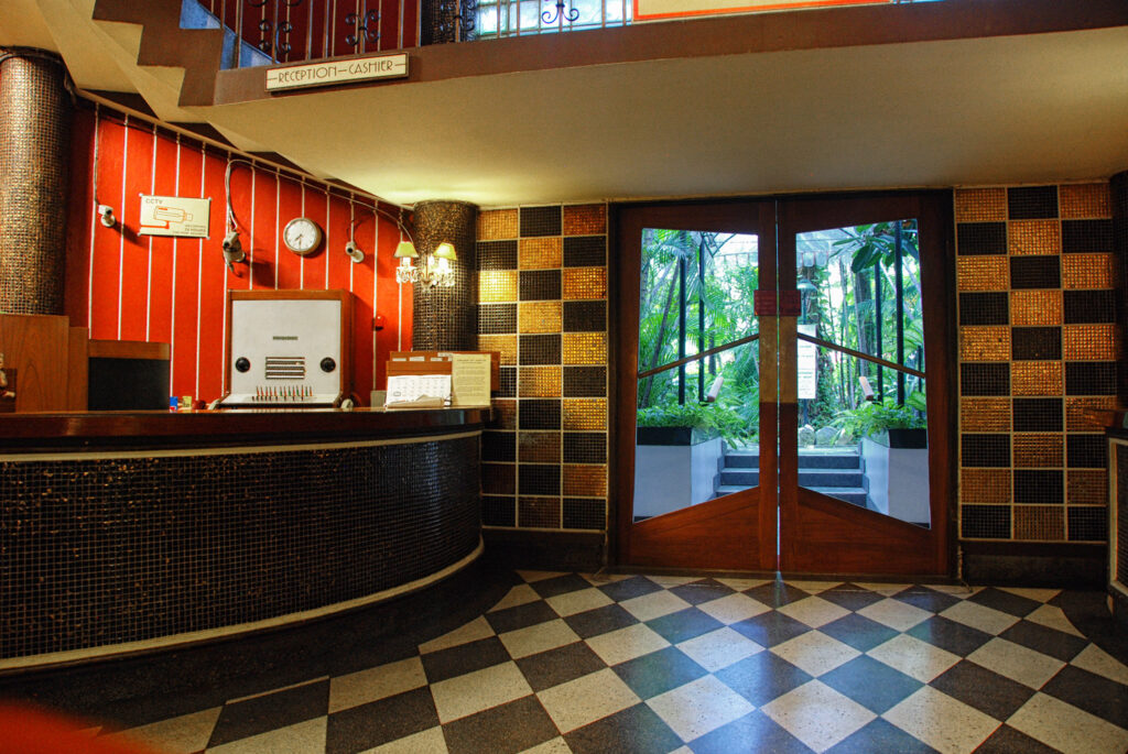 old-school Bangkok is definitely the Atlanta Hotel