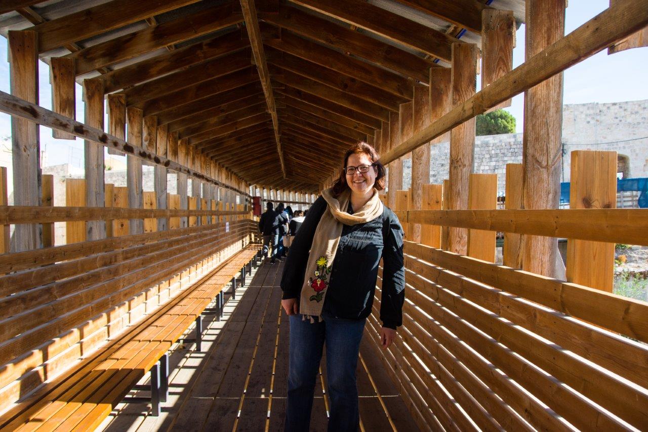 Anja on the walkway to Temple Mount