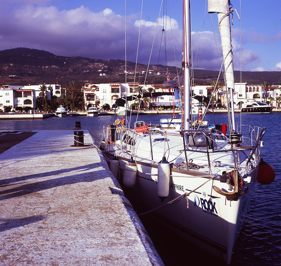 learn to sail in Gibraltar: