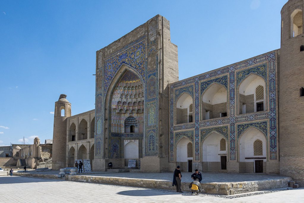 abdulaziz khan madrassah bukhara