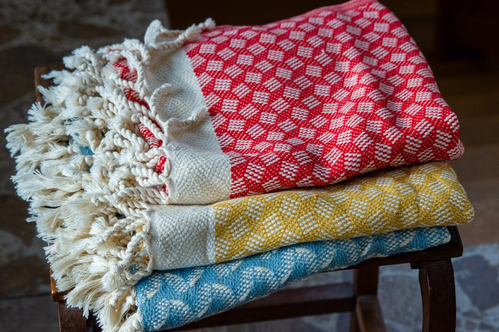handwoven organic hand towels in traditional design from Jennifers Hamam in Istanbul