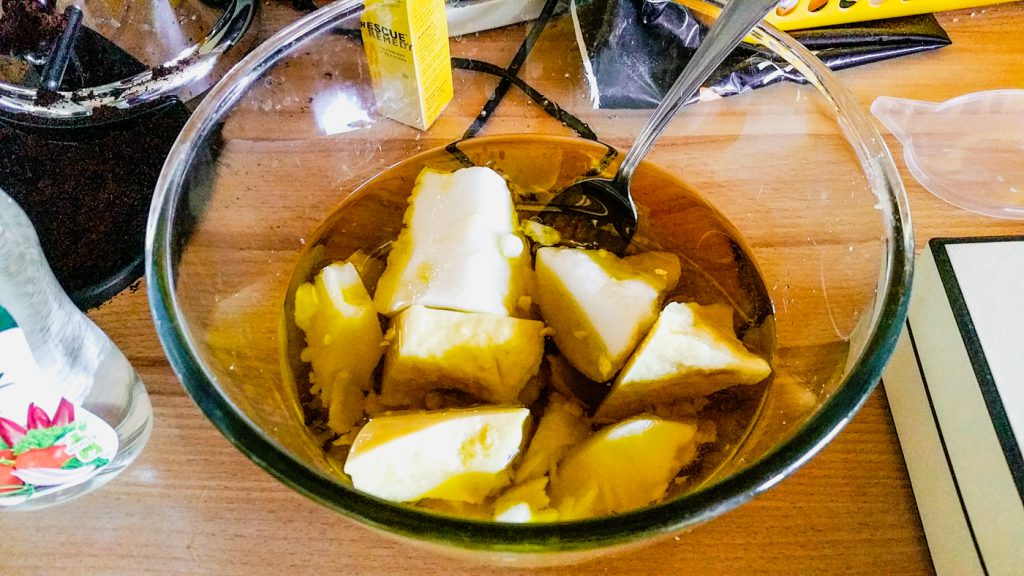 Solid cocoa butter and coconut oil in olive oil