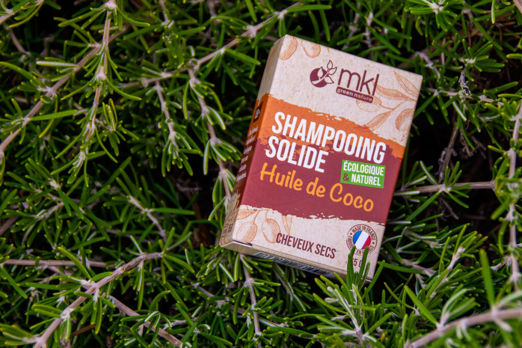 Cruelty-free French Pharmacy brands: solid shampoo