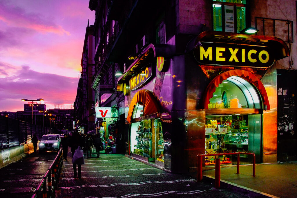Mexico coffee bar in Piazza Garibaldi in Napoli