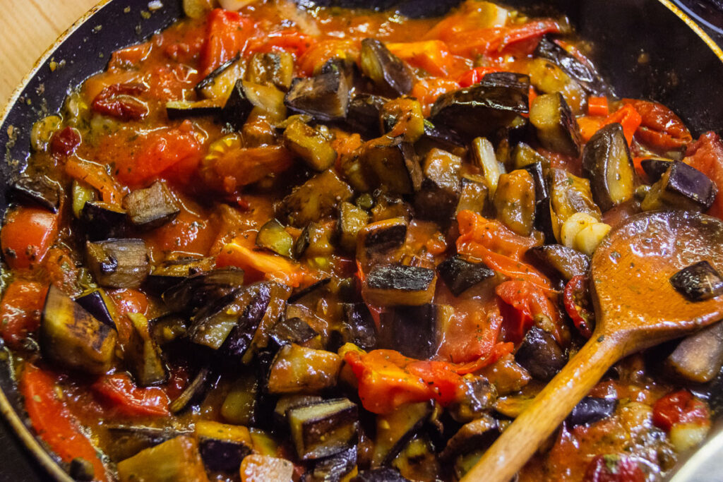 cooking sauce for easy Pasta alla Norma
