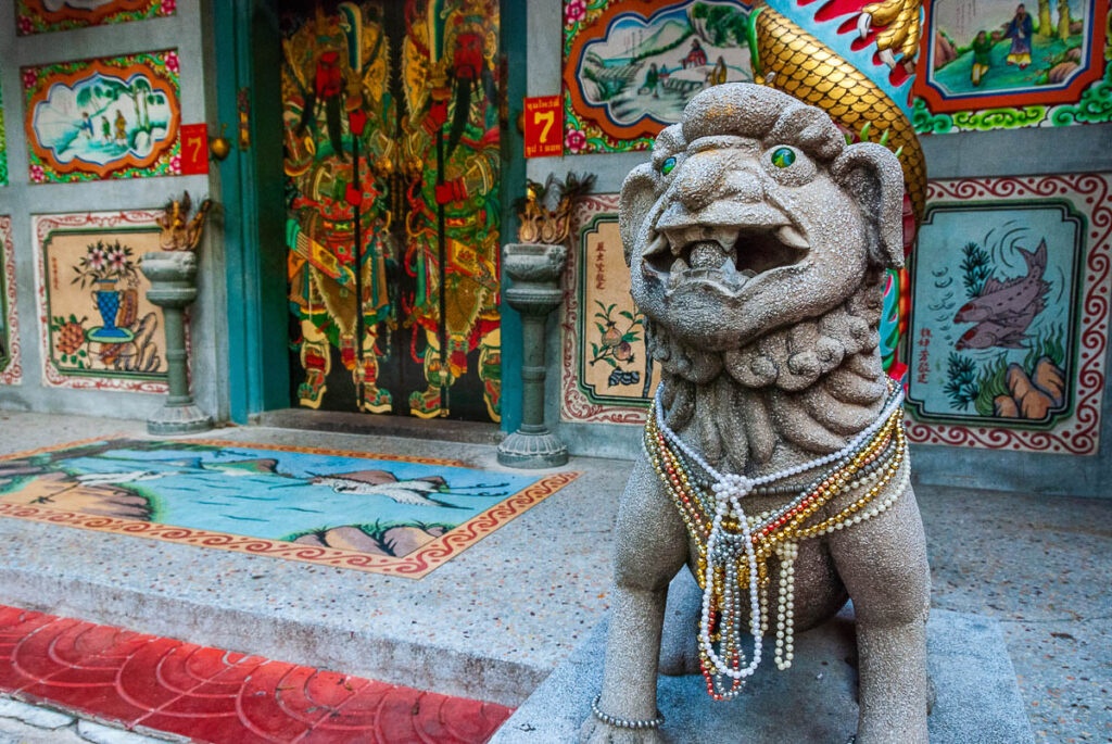 Bangkok Chinatown temple