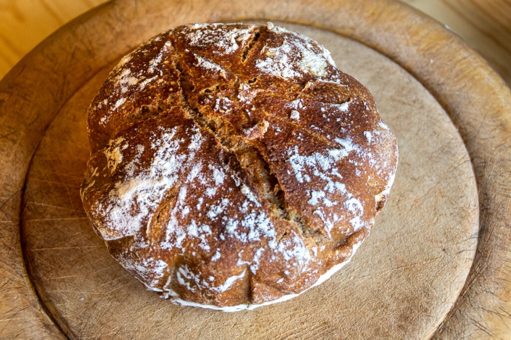 sourdough bread for non-bakers - the baked loaf