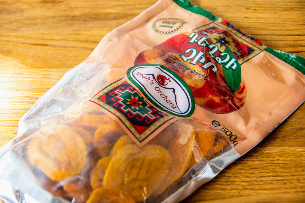 peaches from Ararat Valley by Noah's Orchard brand