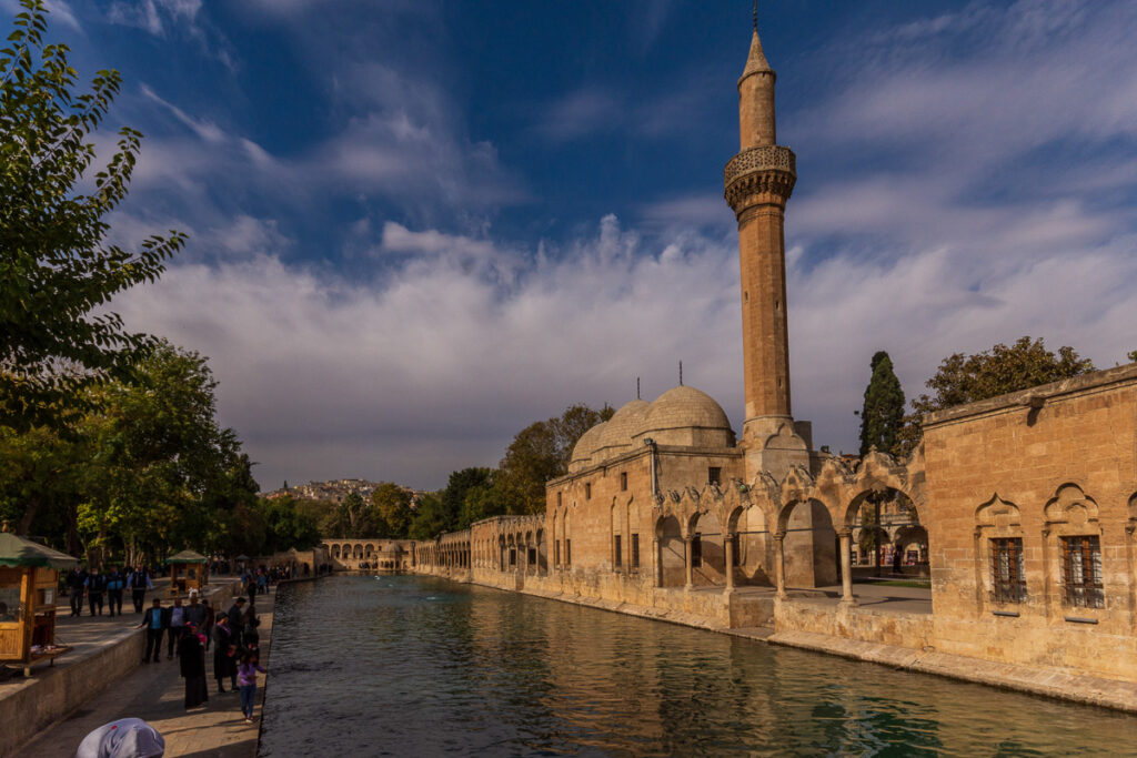 Balikli Gol pond in Sanliurfa in the morning