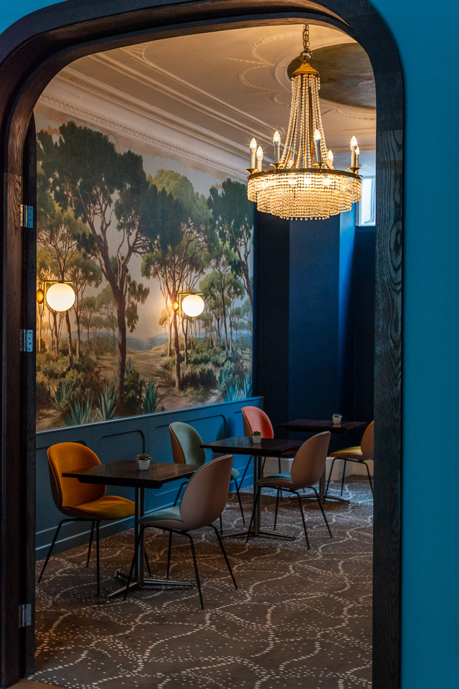 Hotel Review The Lodge Hotel, London Stylish in Suburbia Holiday