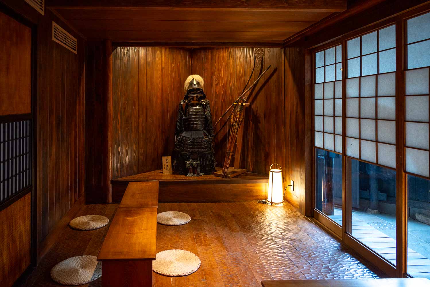 kyomachiya ryokan sakura urushitei